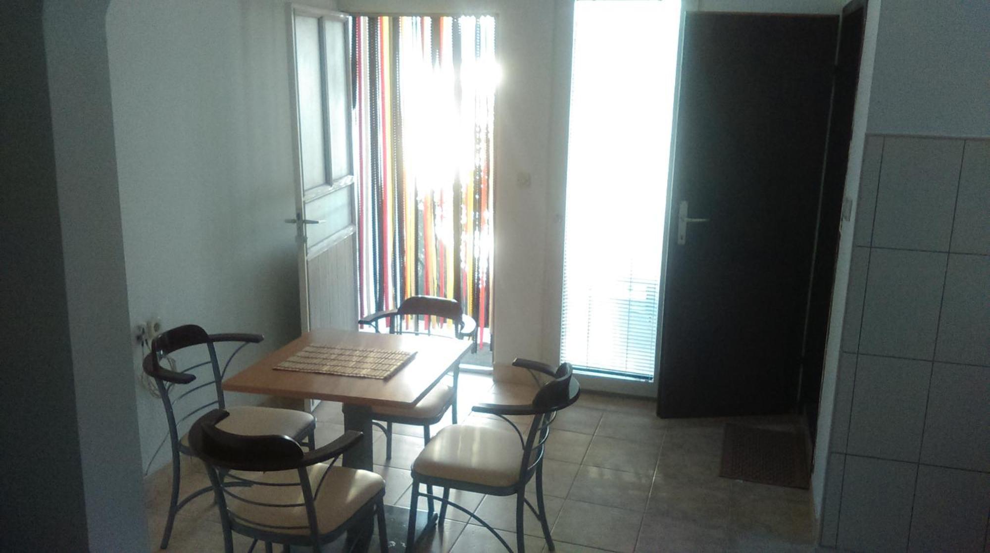 טרפייצה Apartments Krste מראה חיצוני תמונה
