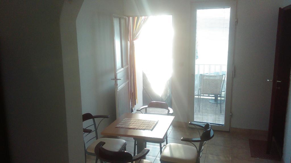 טרפייצה Apartments Krste מראה חיצוני תמונה
